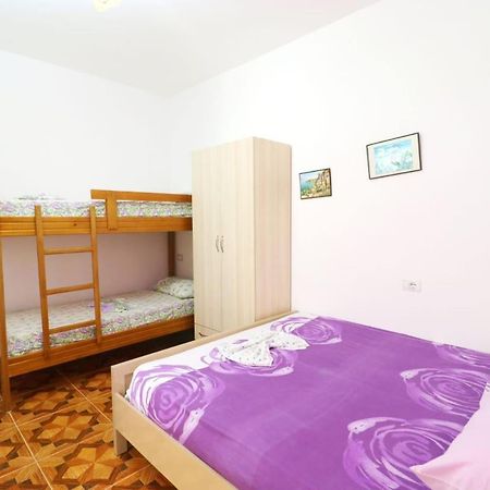 Villa Novruzi Housing Complex Vlorë Esterno foto