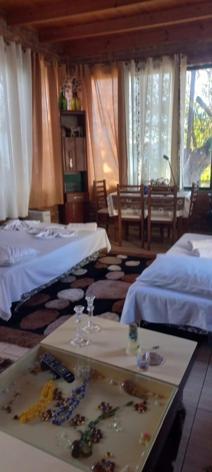 Villa Novruzi Housing Complex Vlorë Esterno foto