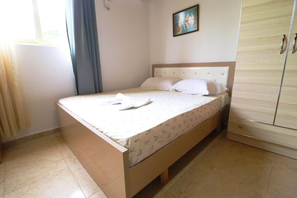 Villa Novruzi Housing Complex Vlorë Esterno foto