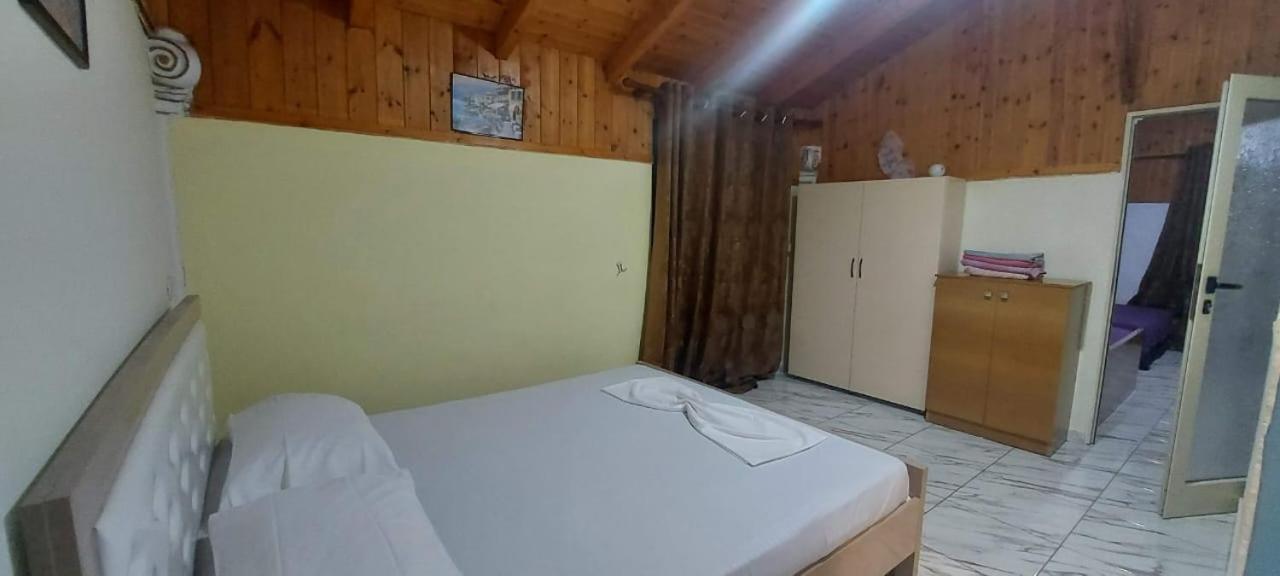 Villa Novruzi Housing Complex Vlorë Esterno foto