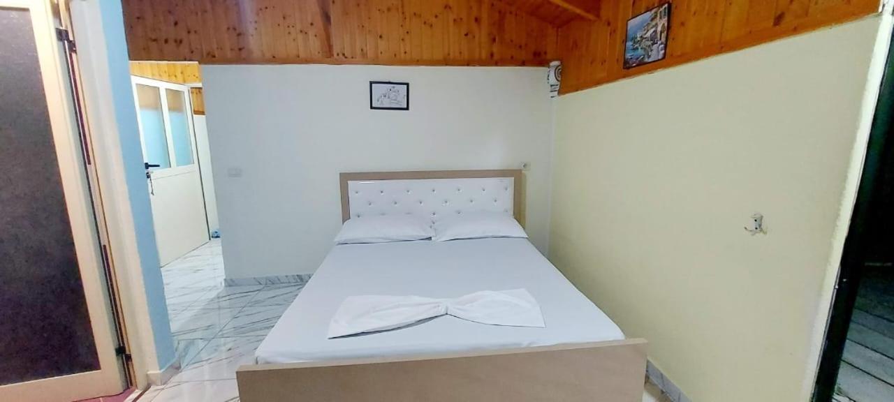 Villa Novruzi Housing Complex Vlorë Esterno foto