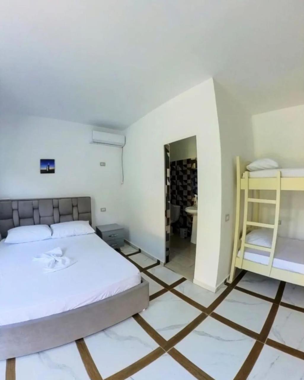 Villa Novruzi Housing Complex Vlorë Esterno foto